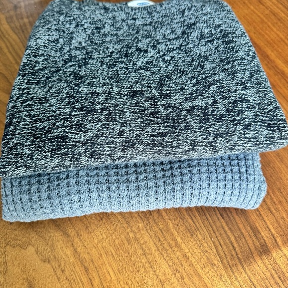 Bundle  - Tucker + Tate in Gray and Old Navy in Black & White. Size Boys… - Picture 3 of 16